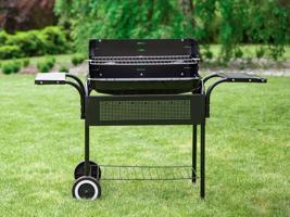 Nagy kerti faszén grill